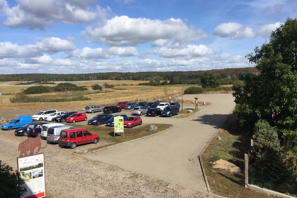 Parkplatz am Eiszeitmuseum, Foto: Geopark Eiszeitland am Oderrand e.V., Lizenz: Geopark Eiszeitland am Oderrand e.V.